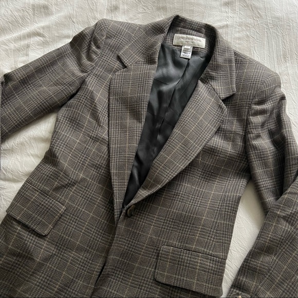 Jones New York Blazer - Picture 2 of 3